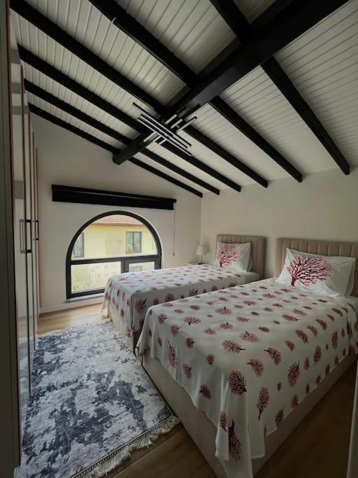 Villa Shino Sapanca'Da Sicak Havuzlu Tatil Keyfi! Extérieur photo